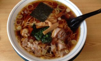 長岡生姜醤油ラーメン