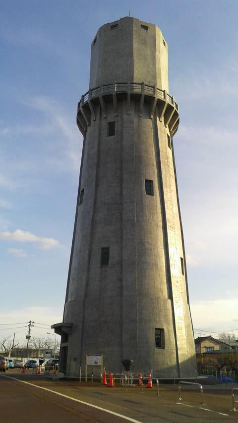 燕市のシンボル　水道塔イメージ